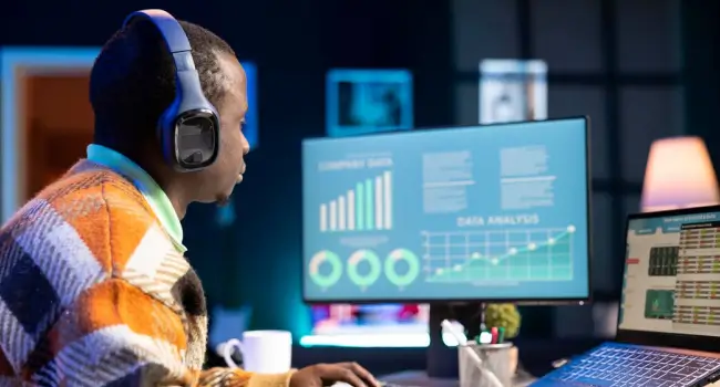 10 Growth Marketing Experiments You Can Run This Year - Advanced growth marketing experiments analytics showing multi-channel performance optimisation and machine learning insights